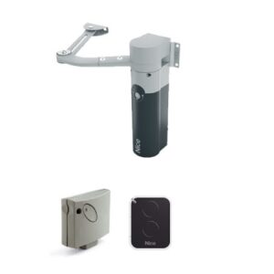 Automatización de puerta batiente con mando a distancia.